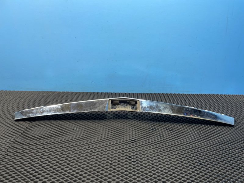 Накладка двери багажника, 900 рублей, Санкт-Петербург