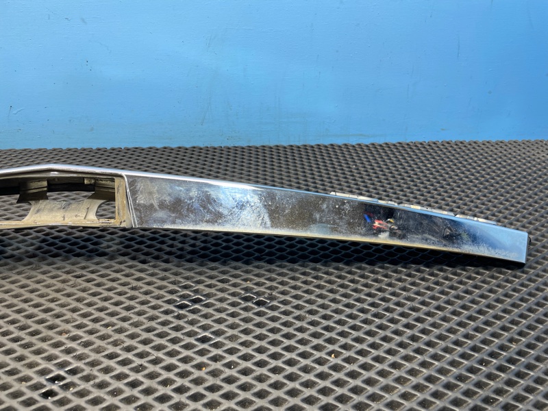 Накладка двери багажника, 900 рублей, Санкт-Петербург