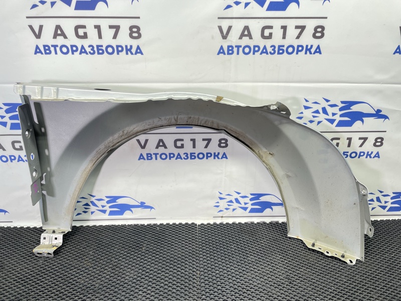 Крыло, 2000 рублей, Санкт-Петербург