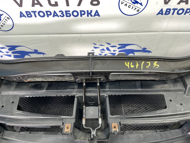 Панель передняя, 10000 рублей, Санкт-Петербург