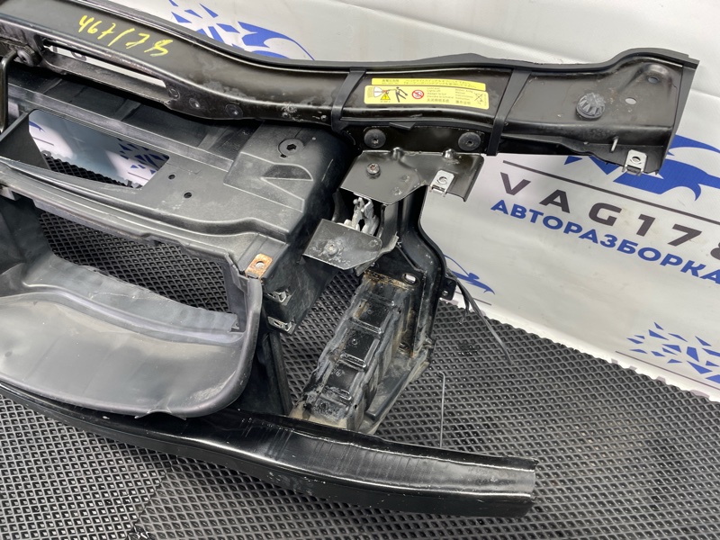 Панель передняя, 10000 рублей, Санкт-Петербург