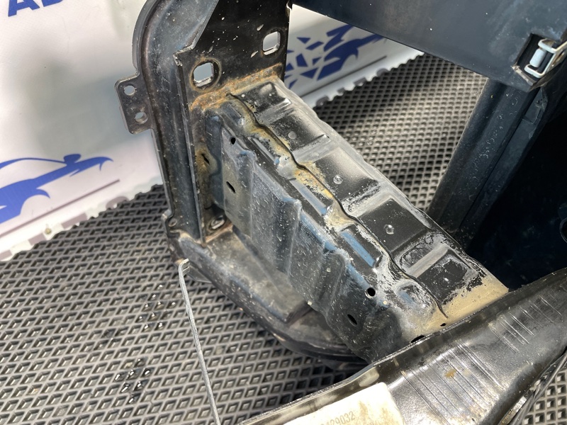 Панель передняя, 10000 рублей, Санкт-Петербург