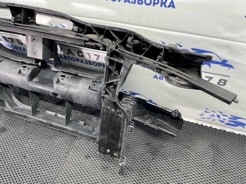 Панель передняя, 10000 рублей, Санкт-Петербург