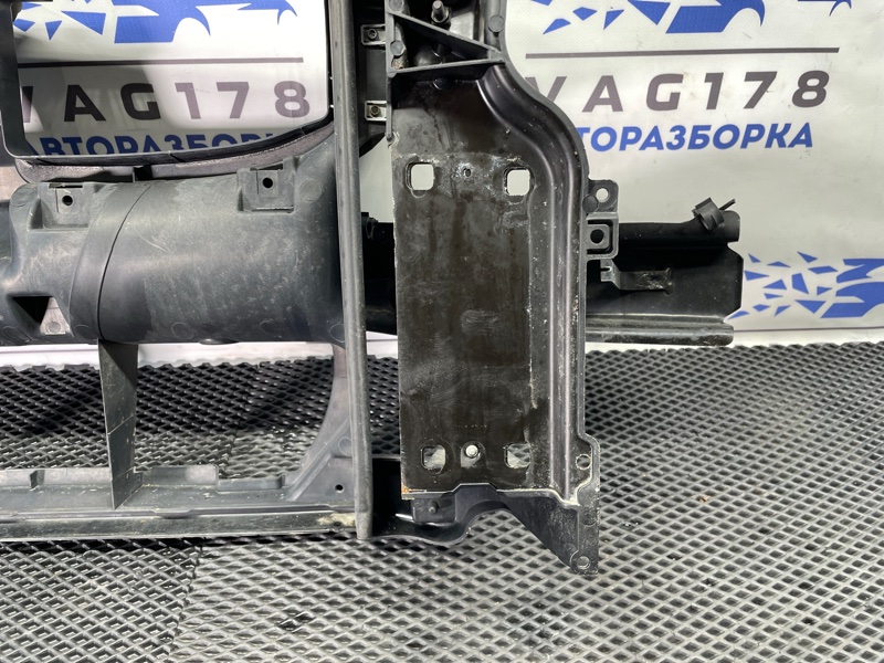 Панель передняя, 10000 рублей, Санкт-Петербург