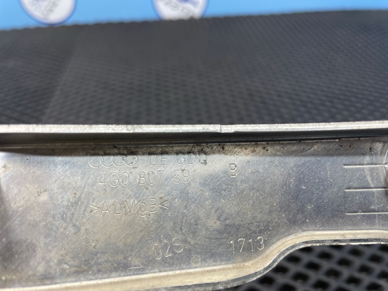 Кронштейн крепления крыла, 1300 рублей, Санкт-Петербург