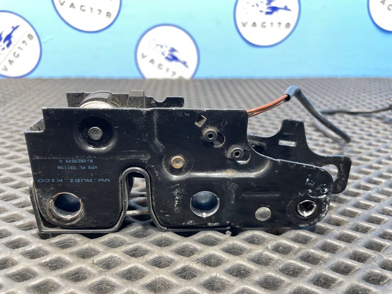 Замок капота, 900 рублей, Санкт-Петербург