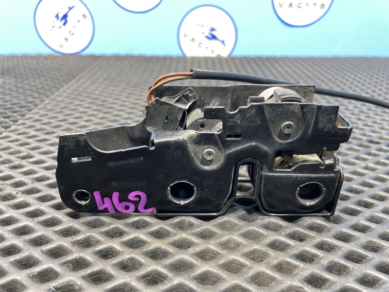 Замок капота, 2000 рублей, Санкт-Петербург