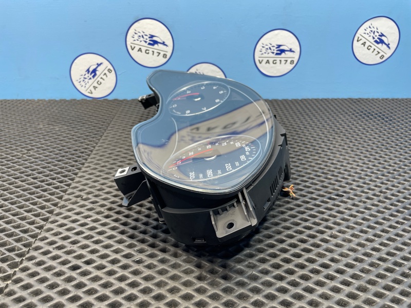 Панель приборов, 10000 рублей, Санкт-Петербург