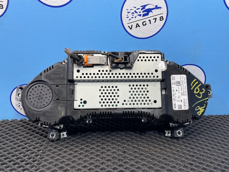 Панель приборов, 10000 рублей, Санкт-Петербург