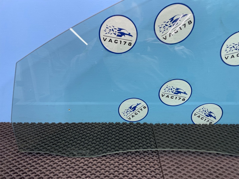 Стекло двери, 1500 рублей, Санкт-Петербург