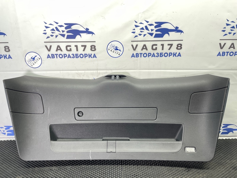 Обшивка двери багажника, 1000 рублей, Санкт-Петербург