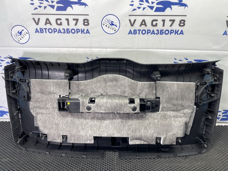 Обшивка двери багажника, 1000 рублей, Санкт-Петербург