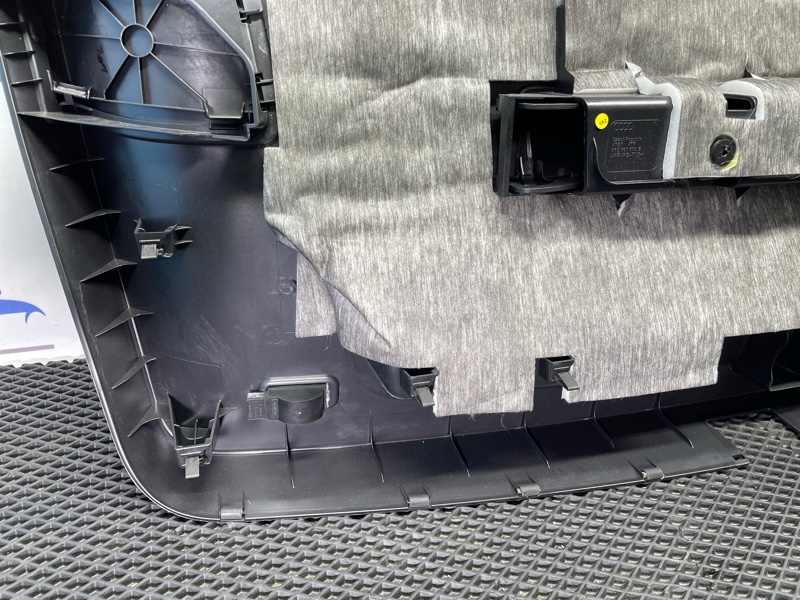 Обшивка двери багажника, 1000 рублей, Санкт-Петербург