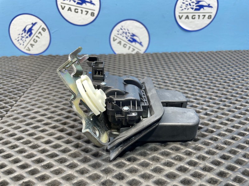 Замок багажника, 1500 рублей, Санкт-Петербург