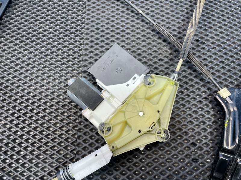 Стеклоподъемник электр., 8000 рублей, Санкт-Петербург