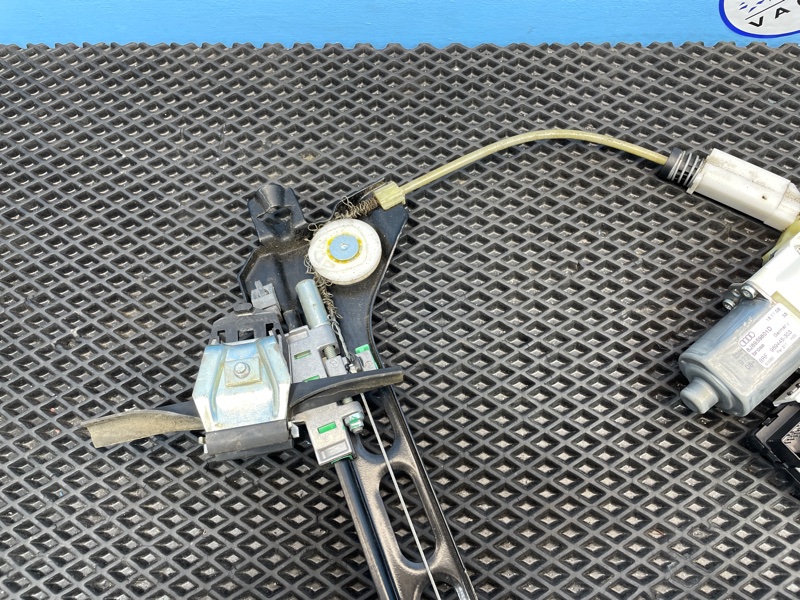 Стеклоподъемник электр., 8000 рублей, Санкт-Петербург