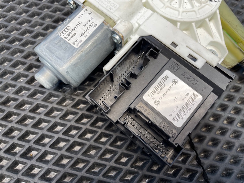 Стеклоподъемник электр., 8000 рублей, Санкт-Петербург