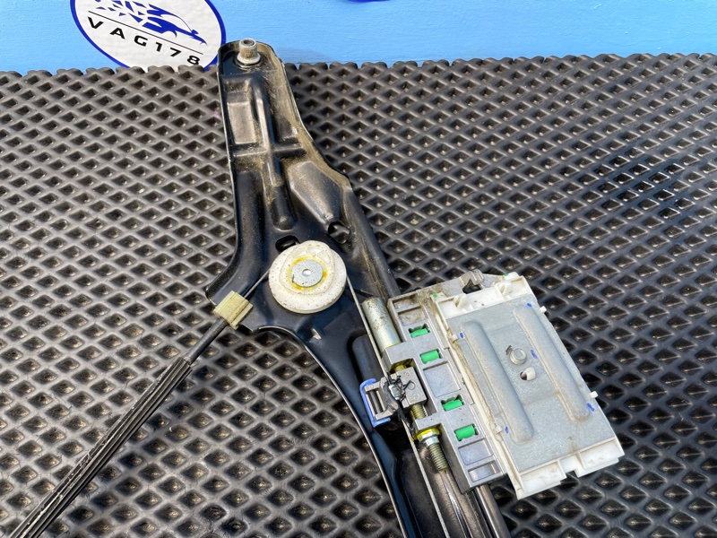 Стеклоподъемник электр., 8000 рублей, Санкт-Петербург