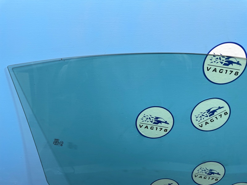 Стекло двери, 4500 рублей, Санкт-Петербург