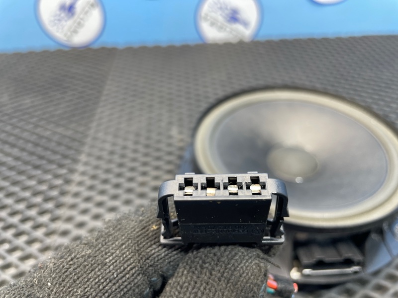 Динамик, 1000 рублей, Санкт-Петербург