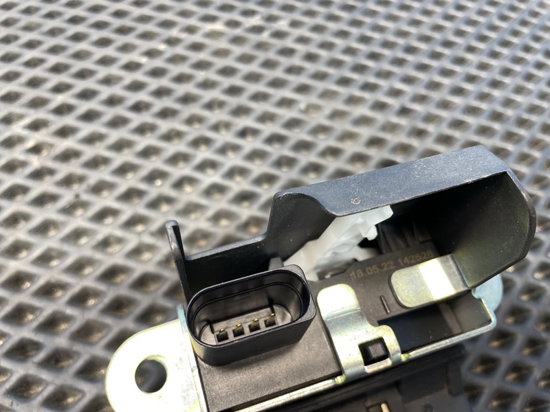 Замок багажника, 3000 рублей, Санкт-Петербург