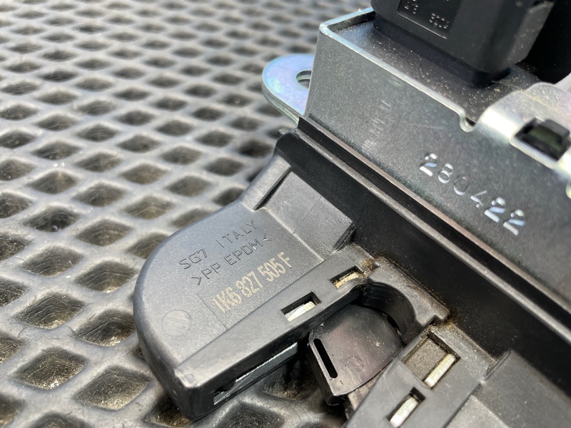 Замок багажника, 3000 рублей, Санкт-Петербург