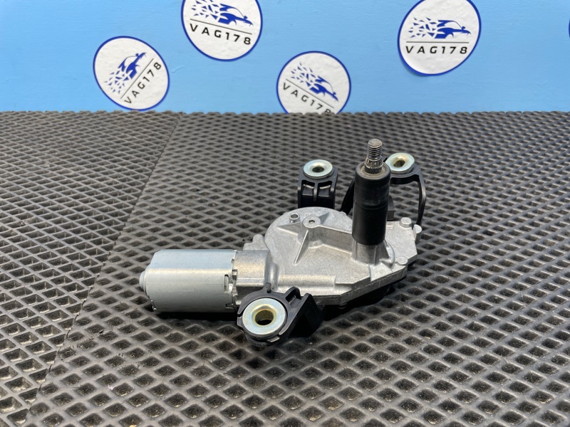 Моторчик стеклоочистителя, 1000 рублей, Санкт-Петербург