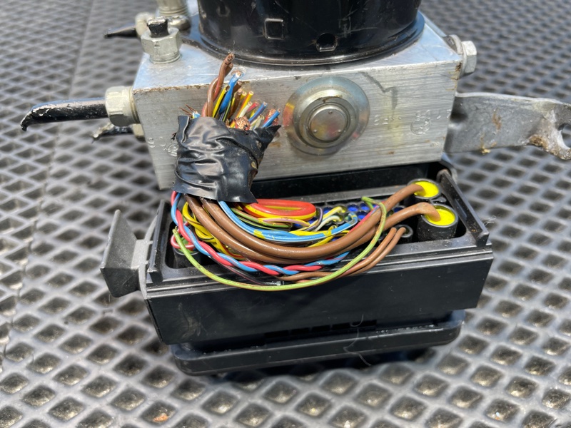 Блок ABS, 2000 рублей, Санкт-Петербург