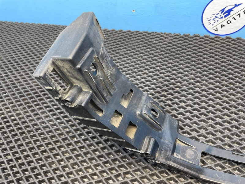 Направляющая бампера, 1000 рублей, Санкт-Петербург