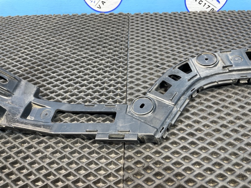 Направляющая бампера, 1000 рублей, Санкт-Петербург