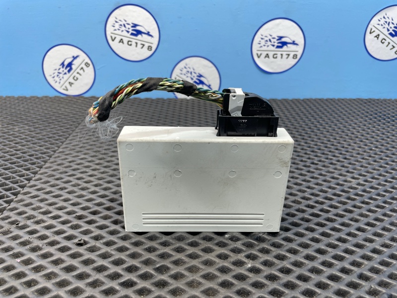 Блок управления центральным замком, 1000 рублей, Санкт-Петербург