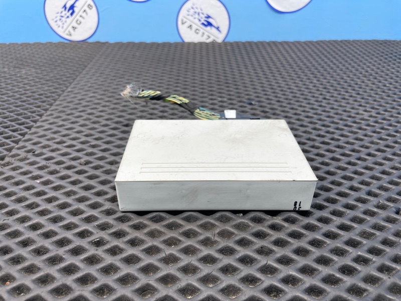 Блок управления центральным замком, 1000 рублей, Санкт-Петербург