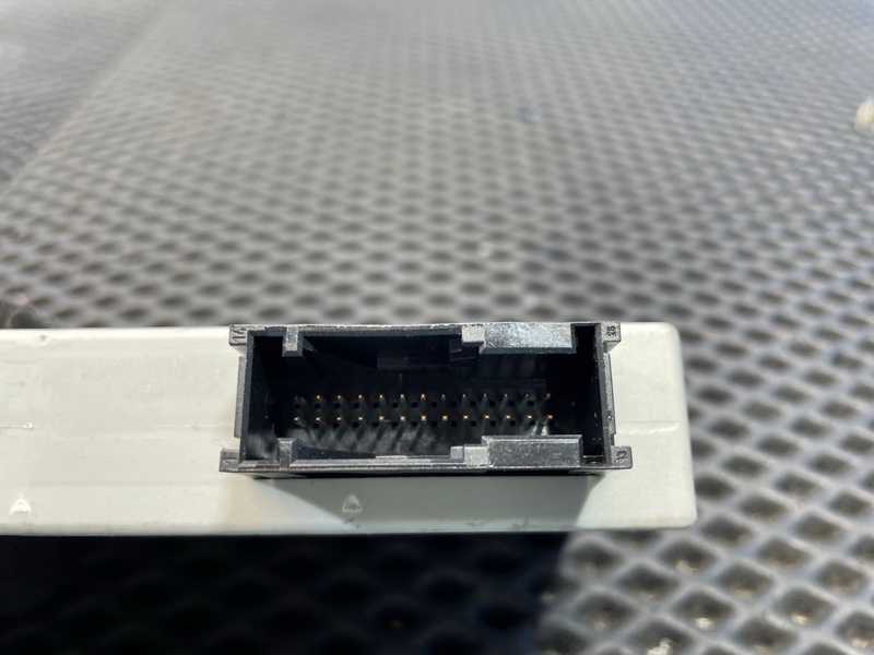 Блок управления центральным замком, 1000 рублей, Санкт-Петербург