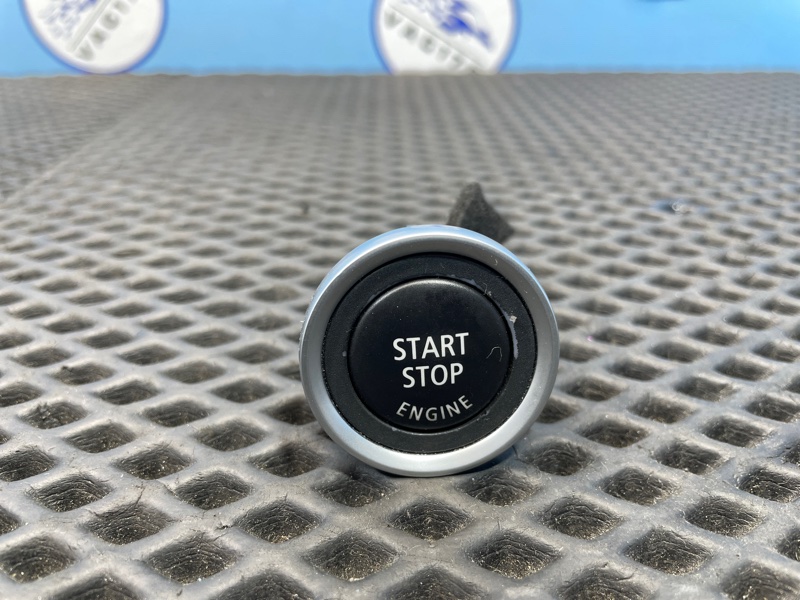 Кнопка запуска двигателя, 1000 рублей, Санкт-Петербург