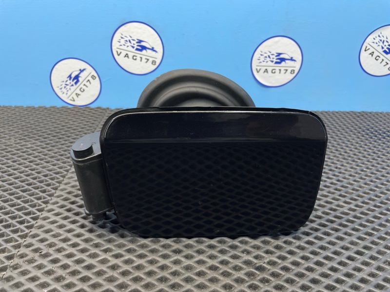 Лючок бензобака, 1300 рублей, Санкт-Петербург