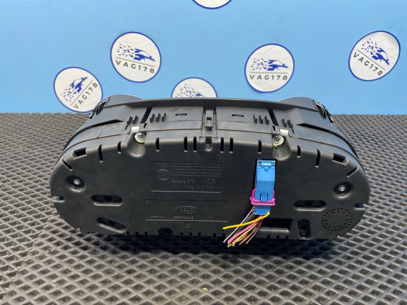 Панель приборов, 3000 рублей, Санкт-Петербург