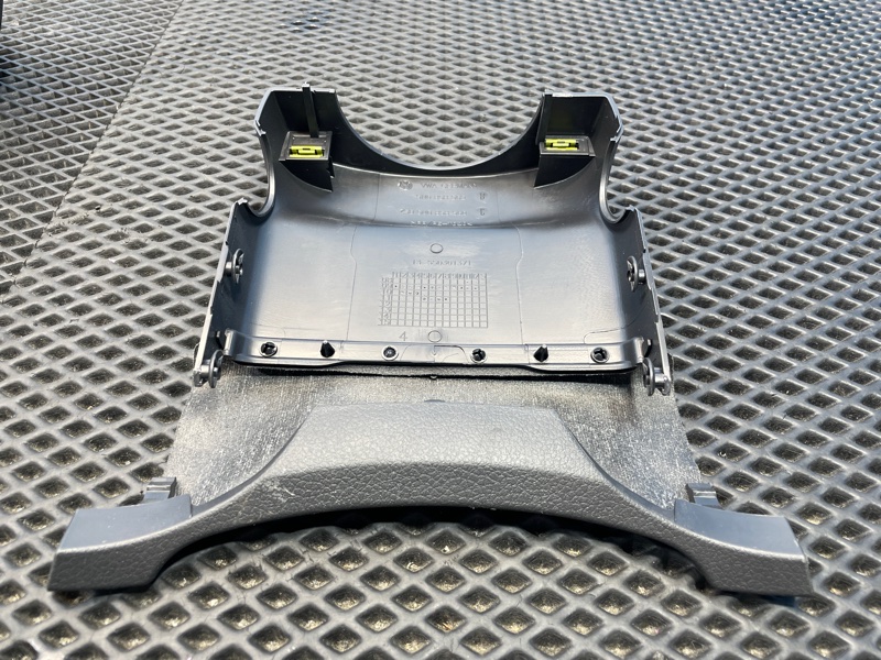 Кожух рулевой колонки, 1000 рублей, Санкт-Петербург