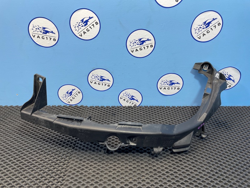 Кронштейн фар, 2000 рублей, Санкт-Петербург