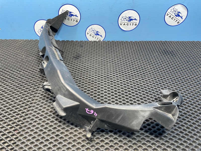 Кронштейн фар, 2000 рублей, Санкт-Петербург