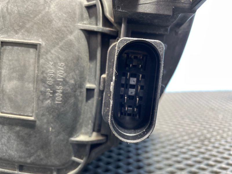 Фара, 20000 рублей, Санкт-Петербург