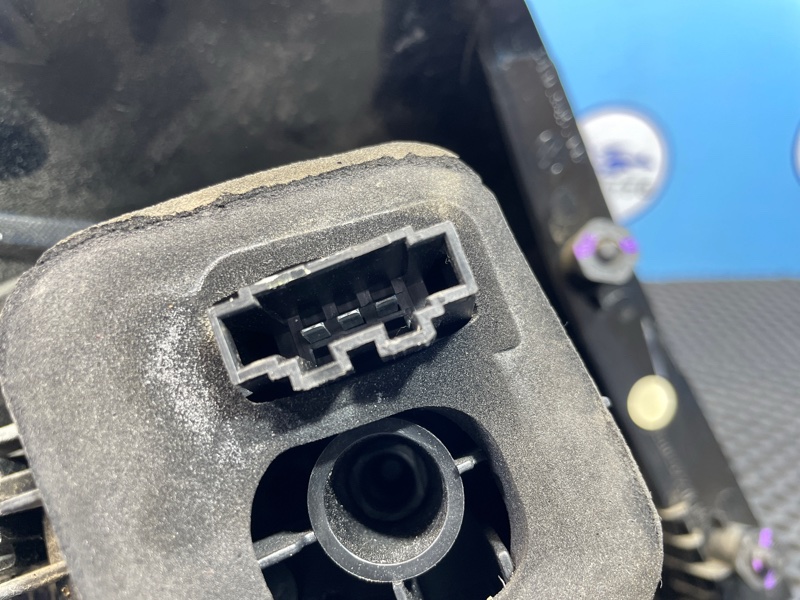 Фонарь, 5000 рублей, Санкт-Петербург