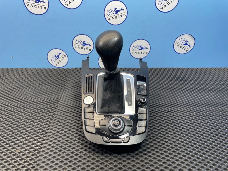 Блок кнопок, 2000 рублей, Санкт-Петербург