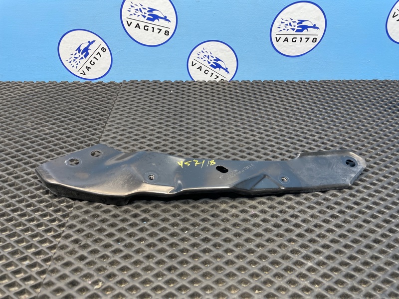 Кронштейн панели, 1000 рублей, Санкт-Петербург