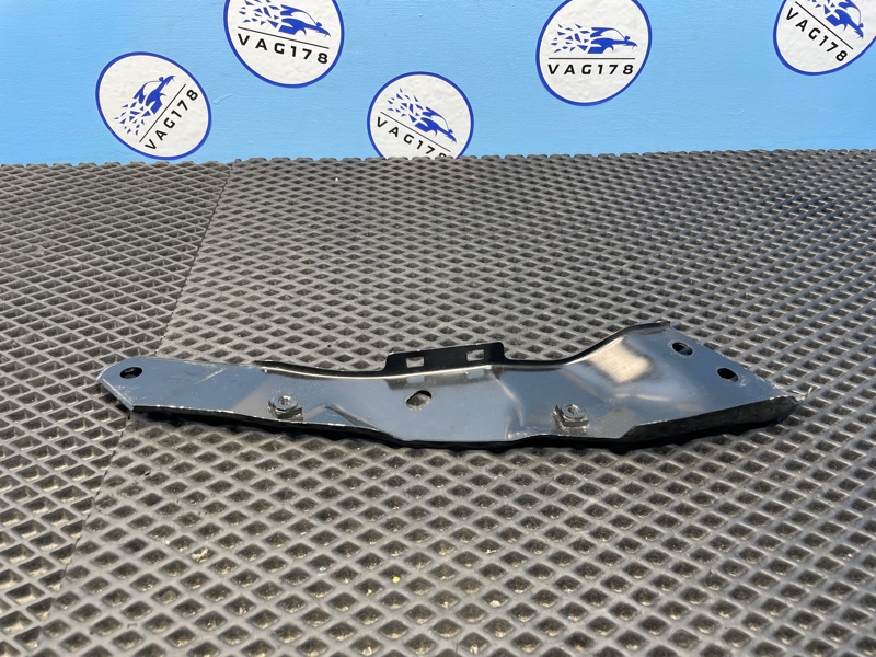 Кронштейн панели, 1000 рублей, Санкт-Петербург