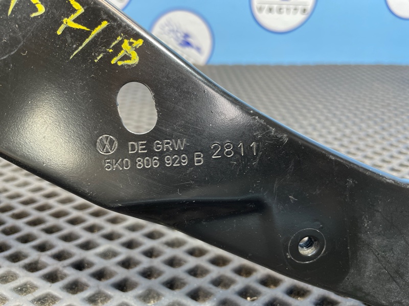 Кронштейн панели, 1000 рублей, Санкт-Петербург