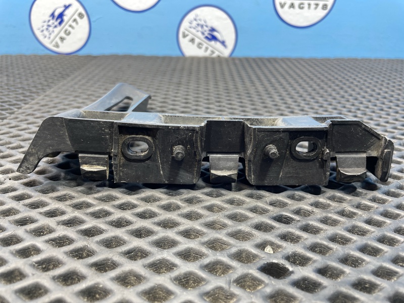 Кронштейн бампера, 900 рублей, Санкт-Петербург