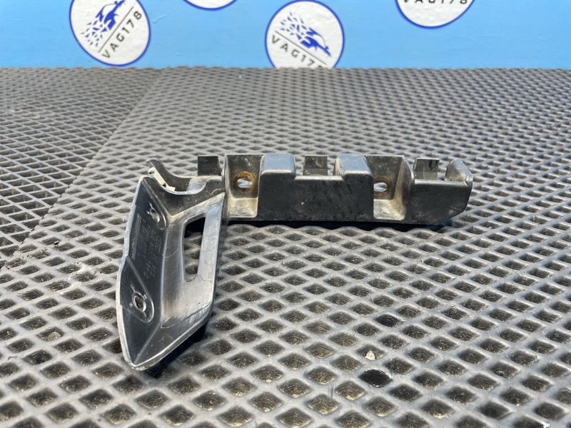 Кронштейн бампера, 900 рублей, Санкт-Петербург