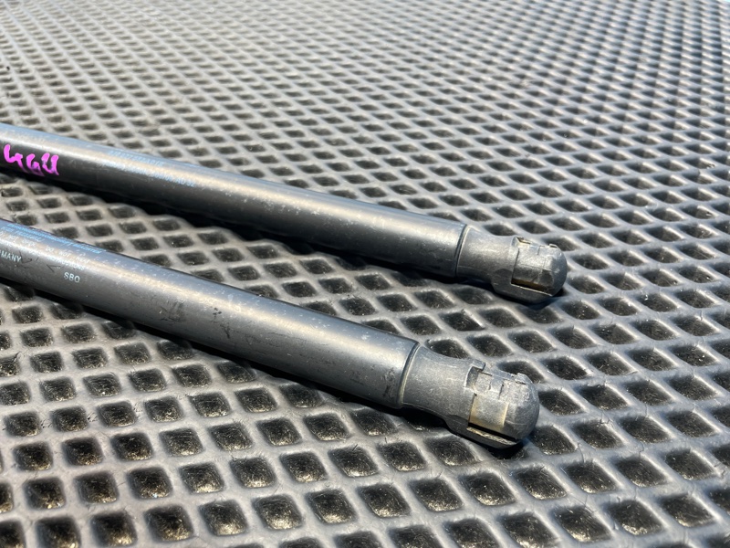 Амортизатор двери багажника, 900 рублей, Санкт-Петербург