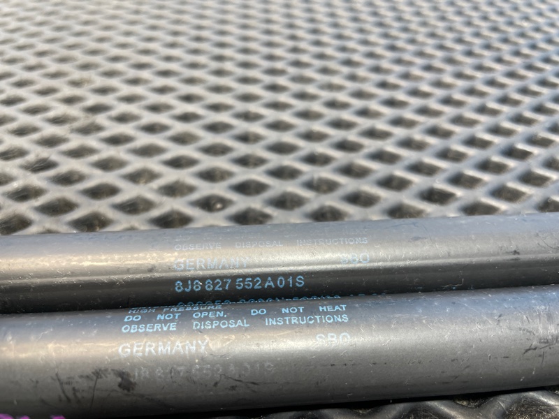 Амортизатор двери багажника, 900 рублей, Санкт-Петербург