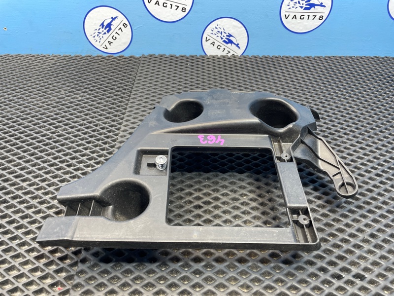 Направляющая бампера, 800 рублей, Санкт-Петербург